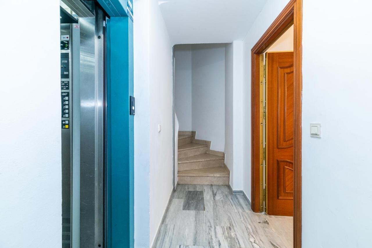 Precioso Apartamento En El Centro De グラナダ エクステリア 写真