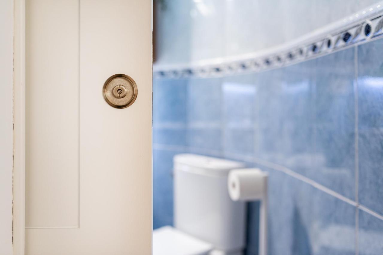Precioso Apartamento En El Centro De グラナダ エクステリア 写真